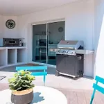 빌라 Magnifique Avec Piscine En Bord De 르프라데
